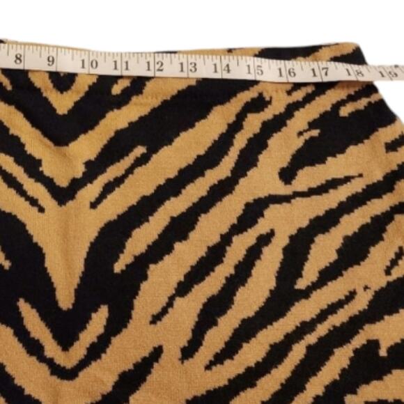 Lane Bryant brown zebra lion print stretch comfy sweater shirt plus size 4X New - Picture 6 of 8